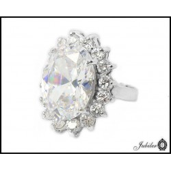 Silver ring decorated with cubic zirconia (27771)