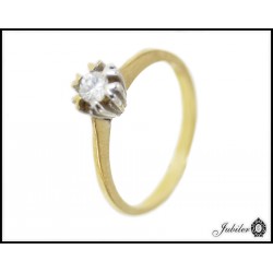  Piękny złoty pierścionek zdobiony cyrkonią p. 333 8545962481