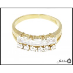 Piękny złoty pierścionek zdobiony cyrkoniami p 333 8563198375