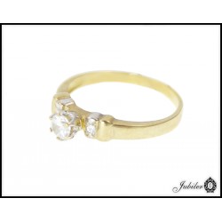 Piękny złoty pierścionek zdobiony cyrkoniami p 333 8616690268