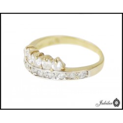 Piękny złoty pierścionek zdobiony cyrkoniami p 333 8616831097